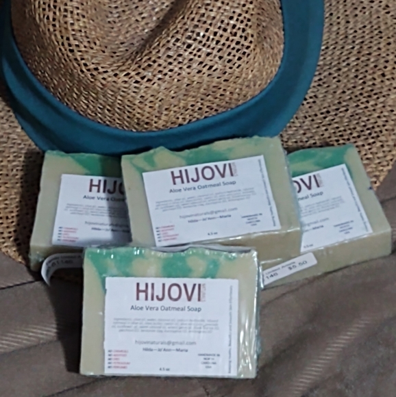 HiJoVi Naturals Other - Aloe Vera Oatmeal Soap